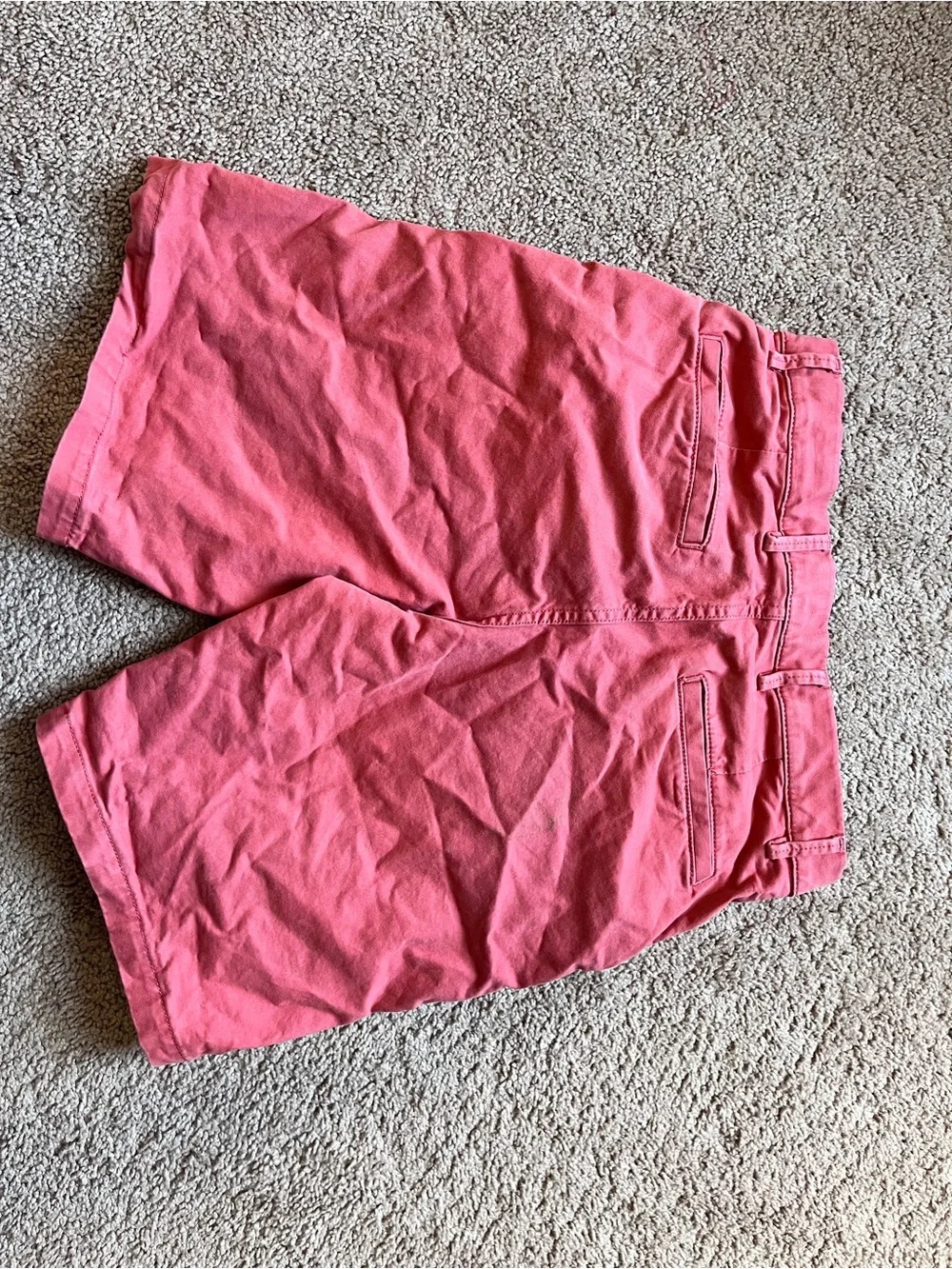 GAP Essential Khaki Dusty Red Chino Shorts Men’s Size 29 10” Inseam Summer